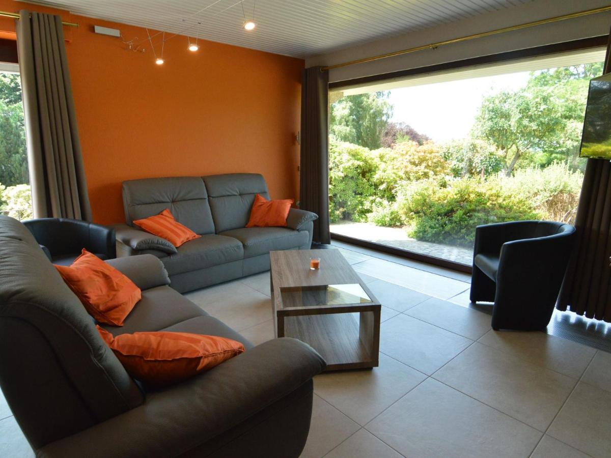 Elegant Villa In Stavelot With Fitness Playroom Zewnętrze zdjęcie