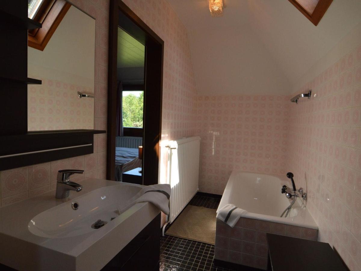 Elegant Villa In Stavelot With Fitness Playroom Zewnętrze zdjęcie