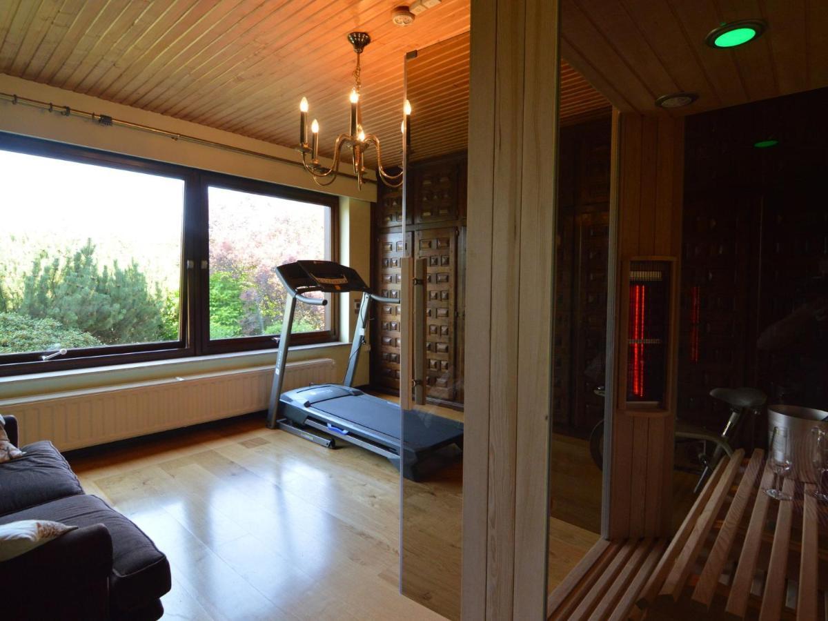 Elegant Villa In Stavelot With Fitness Playroom Zewnętrze zdjęcie